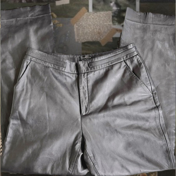 VTG Black Lambskin Leather Charlotte Straight Leg Pants: Size 8P - Picture 2 of 5